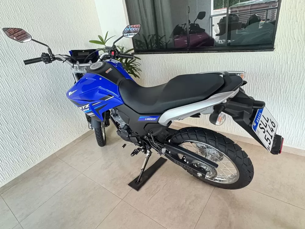 Yamaha XTZ 250 Lander 250cc 2024