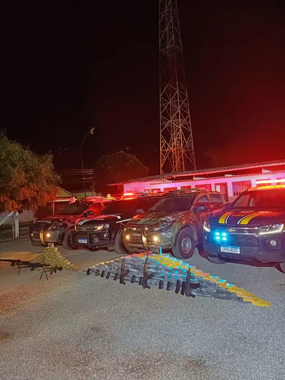 Vídeo: Polícia Militar Combate Tráfico com Apreensão de 180 Kg de Drogas e Fuzis