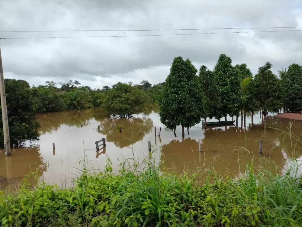 Chuvas Fortes em Cacoal Afetam Mais de 100 Famílias e Provocam Suspensão de Aulas na Zona Rural