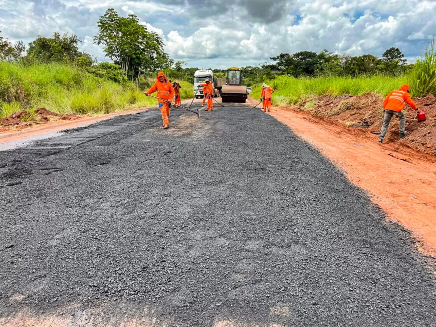 Governo de Rondônia Conclui Restauração Asfáltica de 32 km na RO-383 Entre Cacoal e Nova Estrela