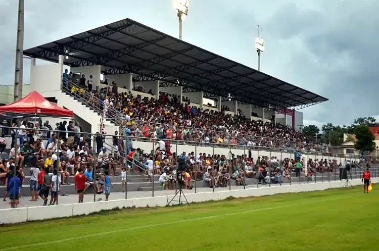 Equipe de Pimenta Bueno Avança à Final da Taça São Vicente Após Vitória Emocionante Contra Laranjeiras