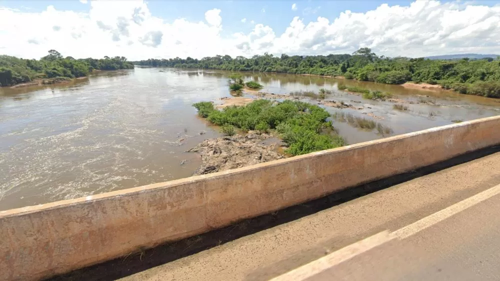 Motocicleta de Suposta Vítima de Suicídio no Rio Machado é Encontrada em Cacoal: Corpo de Bombeiros Continua as Buscas