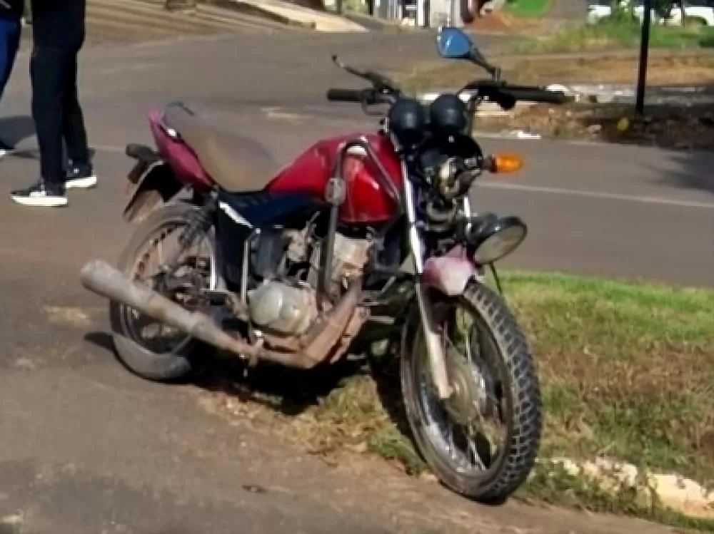 Motociclista Filme Condutor Fugindo da Cena Após Colisão Violenta na Av. Porto Velho em Cacoal