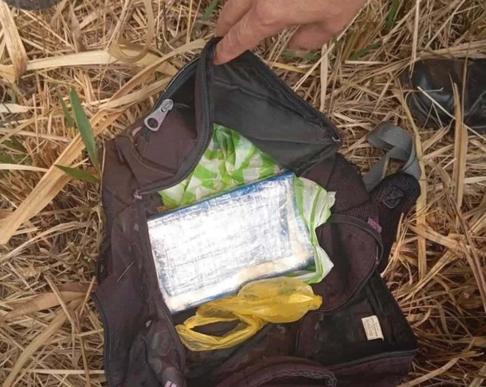 Força Tática apreende traficantes transportando cocaína na BR-429 em Rondônia