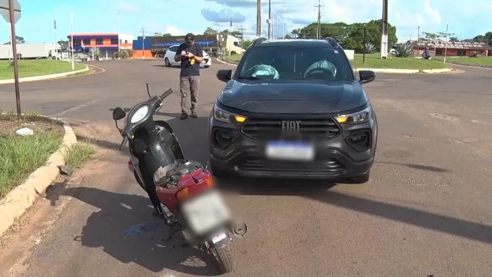 Jovem de 17 Anos Sofre Grave Acidente em Cacoal ao Cruzar Rotatória da BR-364