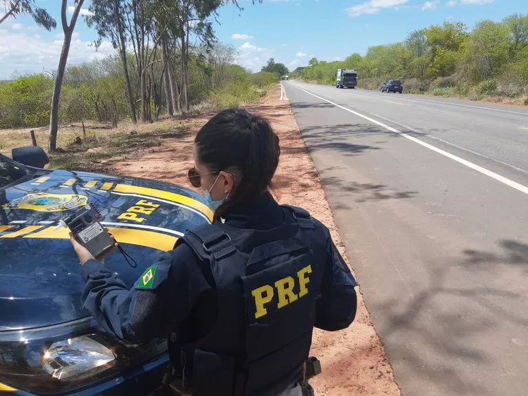 PRF Não Poderá Bloquear Rodovias Durante as Eleições para Garantir Acesso de Eleitores