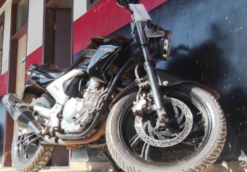 Pai Entrega Próprio Filho à Polícia em Cacoal Após Descobrir Moto Furtada em Casa