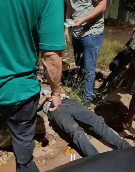 Ciclista Sofre Acidente Grave ao Passar por Quebra-Molas na Avenida Dois de Junho, em Cacoal