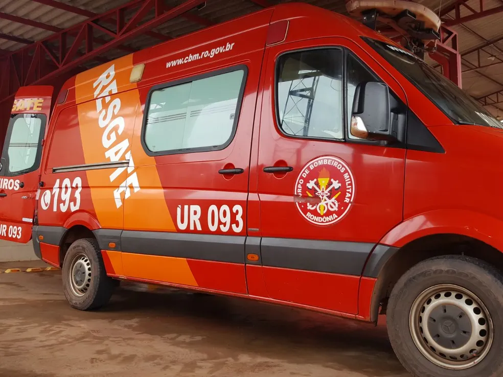 Bombeiros de Cacoal enviam Mergulhadores a Pimenta Bueno em Busca de Adolescentes desaparecidos em Rio com Forte Correnteza