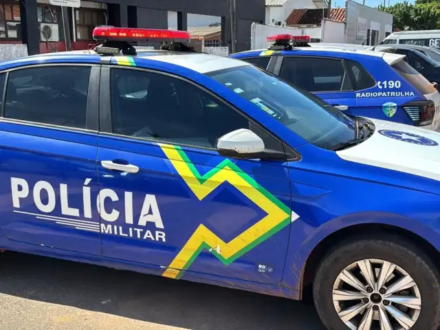 Polícia Militar Estoura Boca de Fumo em Cacoal: Drogas, Armas e Mandado em Aberto Revelam Rastro do Crime