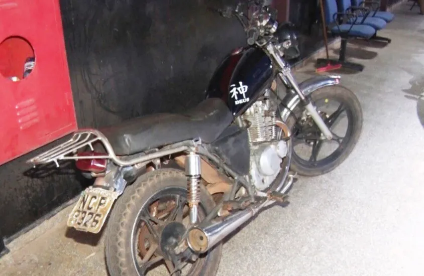 Moto Roubada no Jardim Itália é Recuperada durante Patrulha e condutor diz ter comprado por Anúncio On-line no Facebook