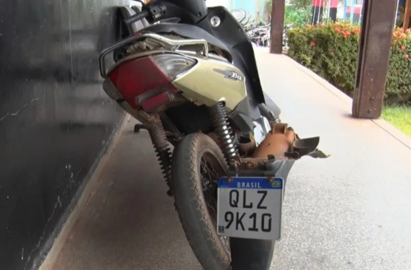 Em Cacoal Homem acaba Preso Vendendo Placas de Veículos Falsificadas com QR Code Ligando a Perfil nas Redes Sociais