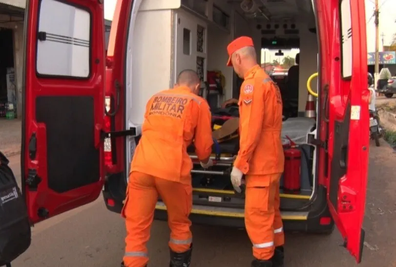 Rodovia do Café: Colisão Brutal entre Moto e Carro deixa Motociclista Estado Delicado em Cacoal e acaba internado no HEURO 