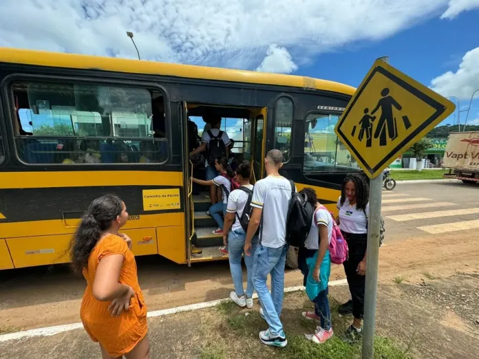 Ferramenta do Detran-RO permite consulta sobre a regularidade de veículos do transporte escolar