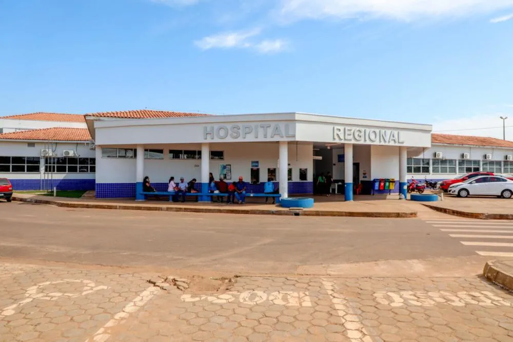 Hospital Regional de Cacoal: Homem Armado invade Guarita, Rende Vigilante e Foge com Revólver em Plena Luz do Dia