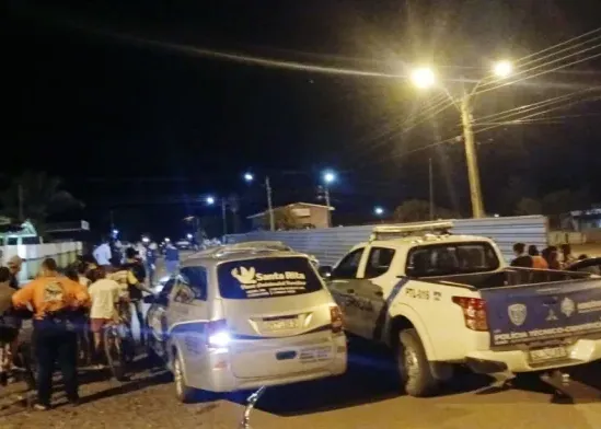 Homem é Morto em Briga Violenta com Facão, Faca e Madeira na Zona Rural de Cacoal em frente à Escola 
