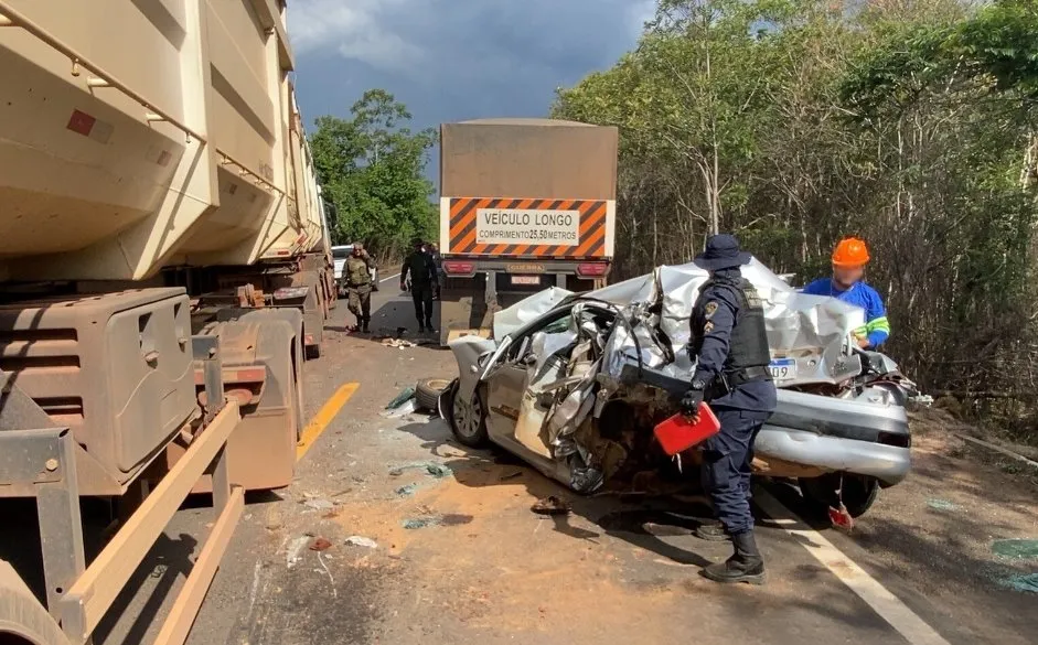 Impacto Violento na BR-364: Cinco Pessoas Ficam Feridas em Colisão Durante Sistema “Pare e Siga” em Rondônia