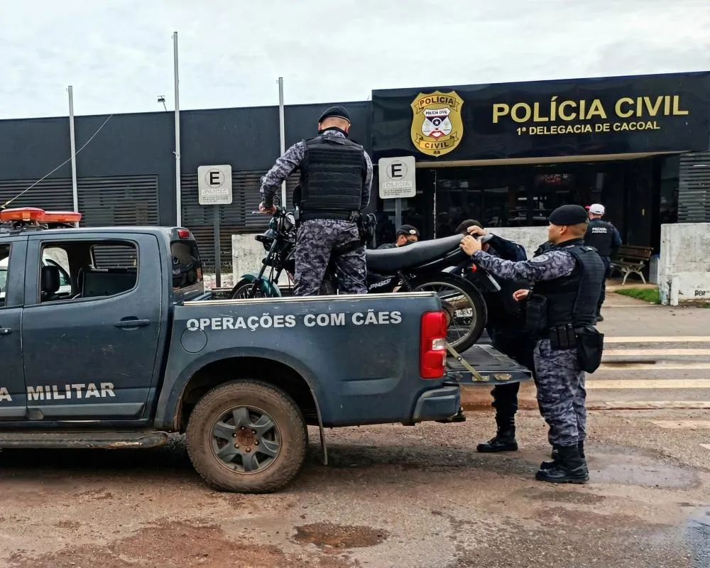 Cerco ao “Grau” em Cacoal: Operação policial apreende 9 motos, carro e celulares em ação dura contra manobras perigosas