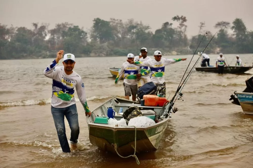 Gigantes de Rondônia estreia com sucesso em Costa Marques e distribui mais de R$ 250 mil em prêmios