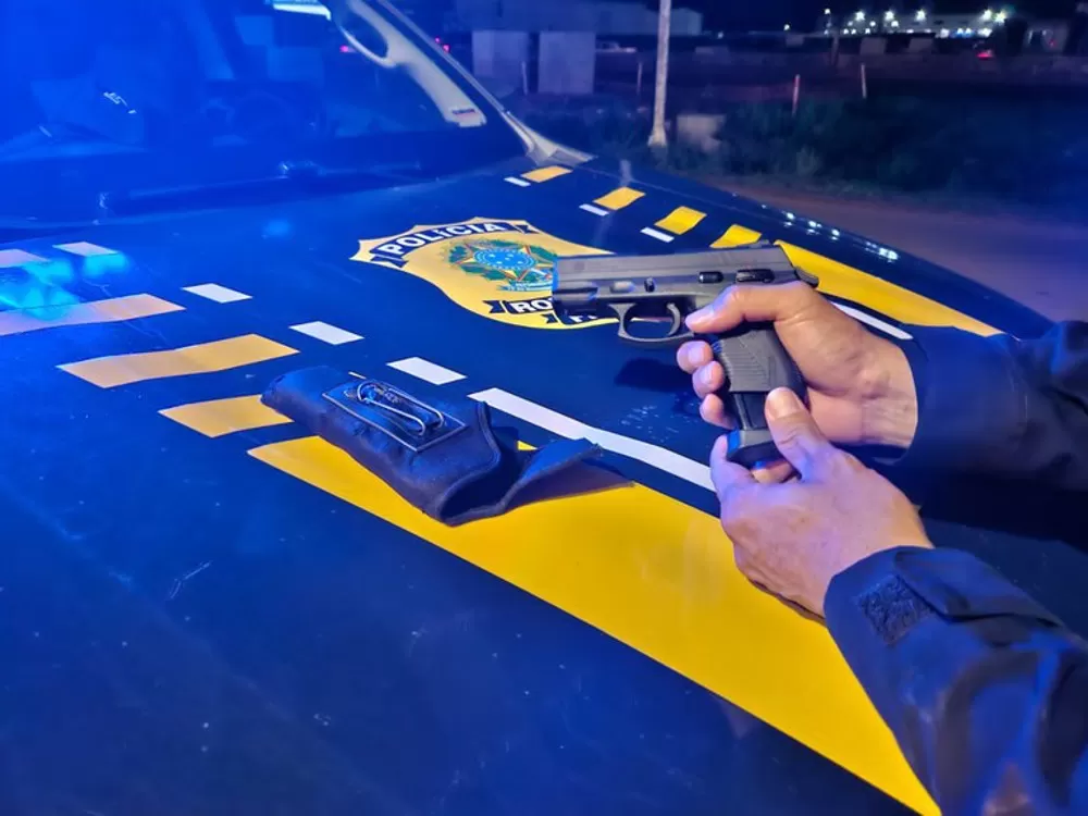 PRF Prende Homem por Receptação e Porte Ilegal de Arma de Fogo na BR 364