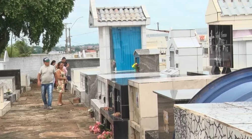 Movimentação Significativa nos Cemitérios de Cacoal Durante o Dia de Finados