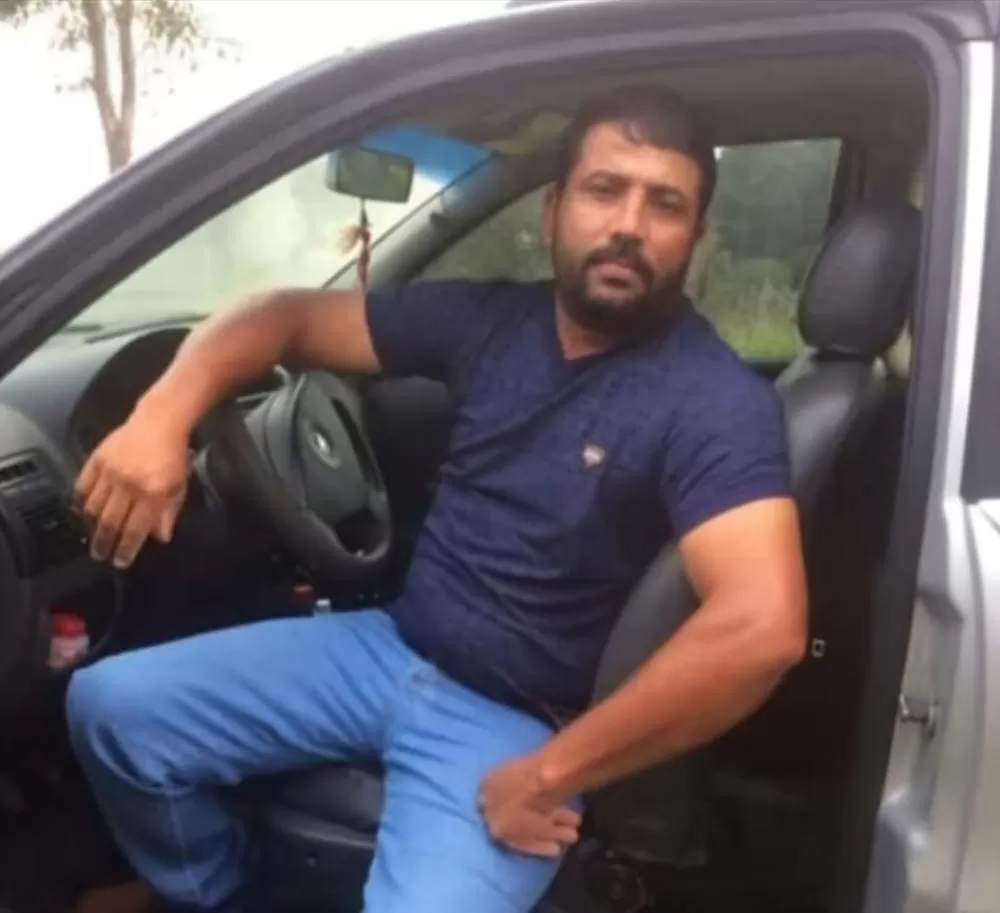 Homem é Encontrado Morto e Enterrado em Cova Rasa Após receber Ligação Misteriosa