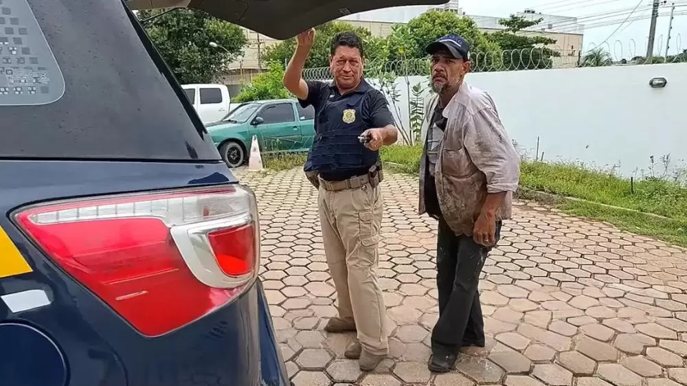 PRF Captura Foragido com Mandado de Prisão por Roubo em Ji-Paraná na BR-364 durante Blitz de Rotina