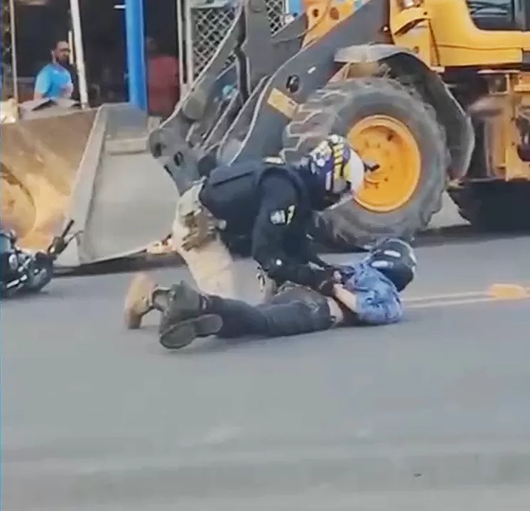 PRF “Voa por Cima” de Motociclista em Perseguição no Centro de Ji-Paraná 