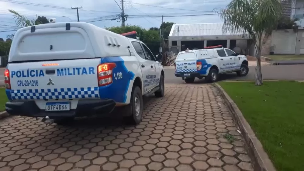 Cacoal: Câmeras de Segurança Registram Ataque Brutal com Facões na Madrugada de Natal
