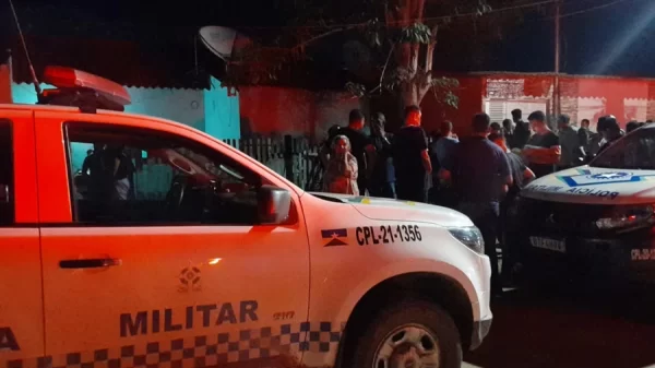 Homem é executado a tiros por criminosos após abordagem em pátio de posto em Rondônia